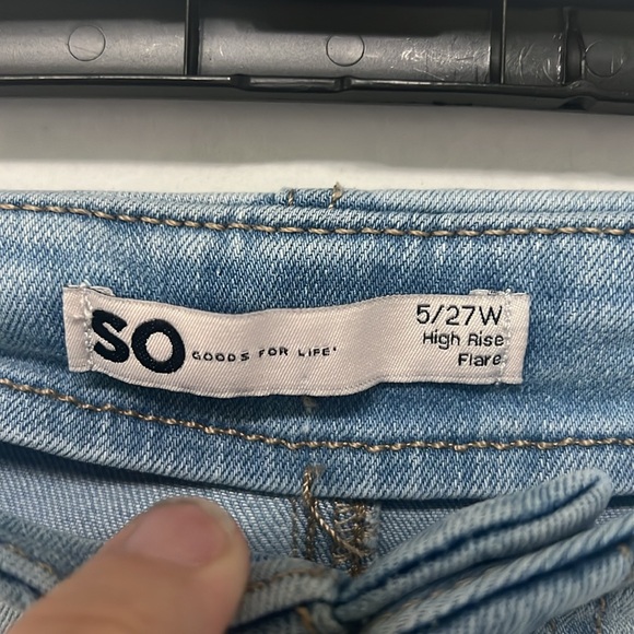 SO Goods For Life Women's Light Wash High Rise Flare Leg Denim Jeans Size 5/27W - Picture 4 of 7